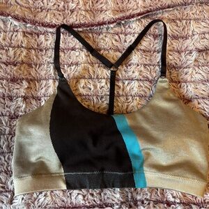 Fabletics Black and Tan Sports Bra with Stretchy Fabric